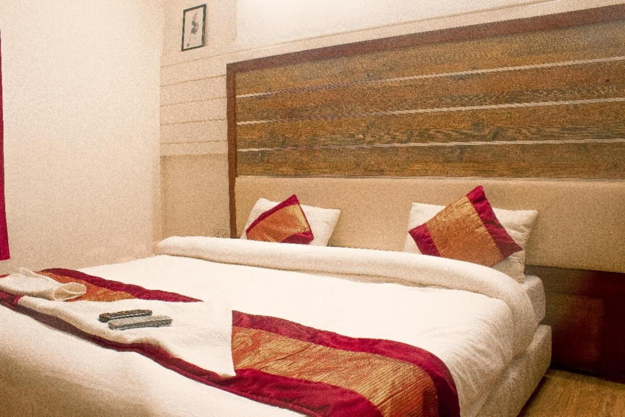Ddr Hotel Residency Gurgaon Dış mekan fotoğraf