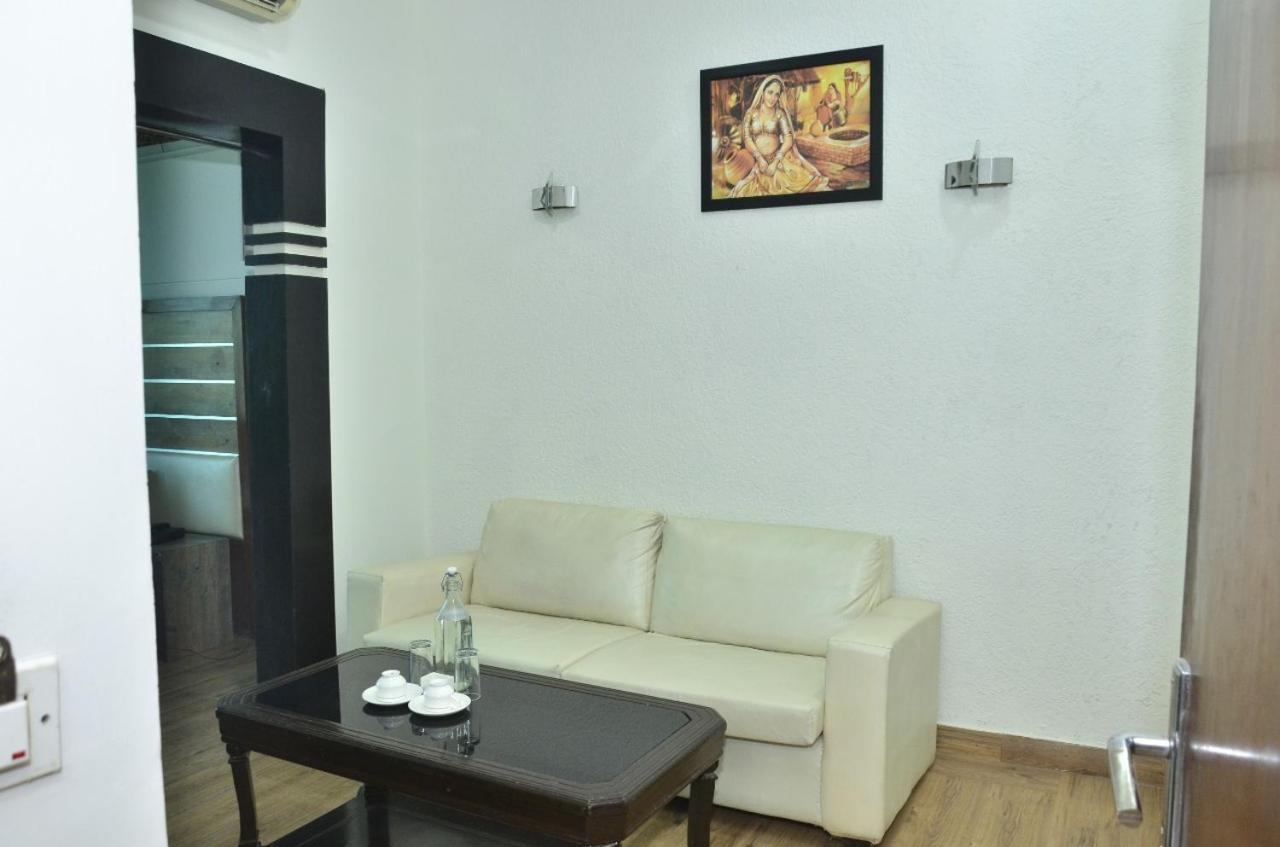 Ddr Hotel Residency Gurgaon Dış mekan fotoğraf