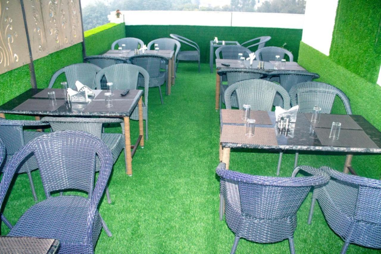Ddr Hotel Residency Gurgaon Dış mekan fotoğraf